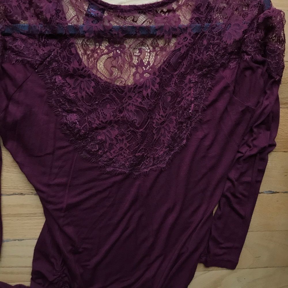 BKE red 3/4 sleeve top